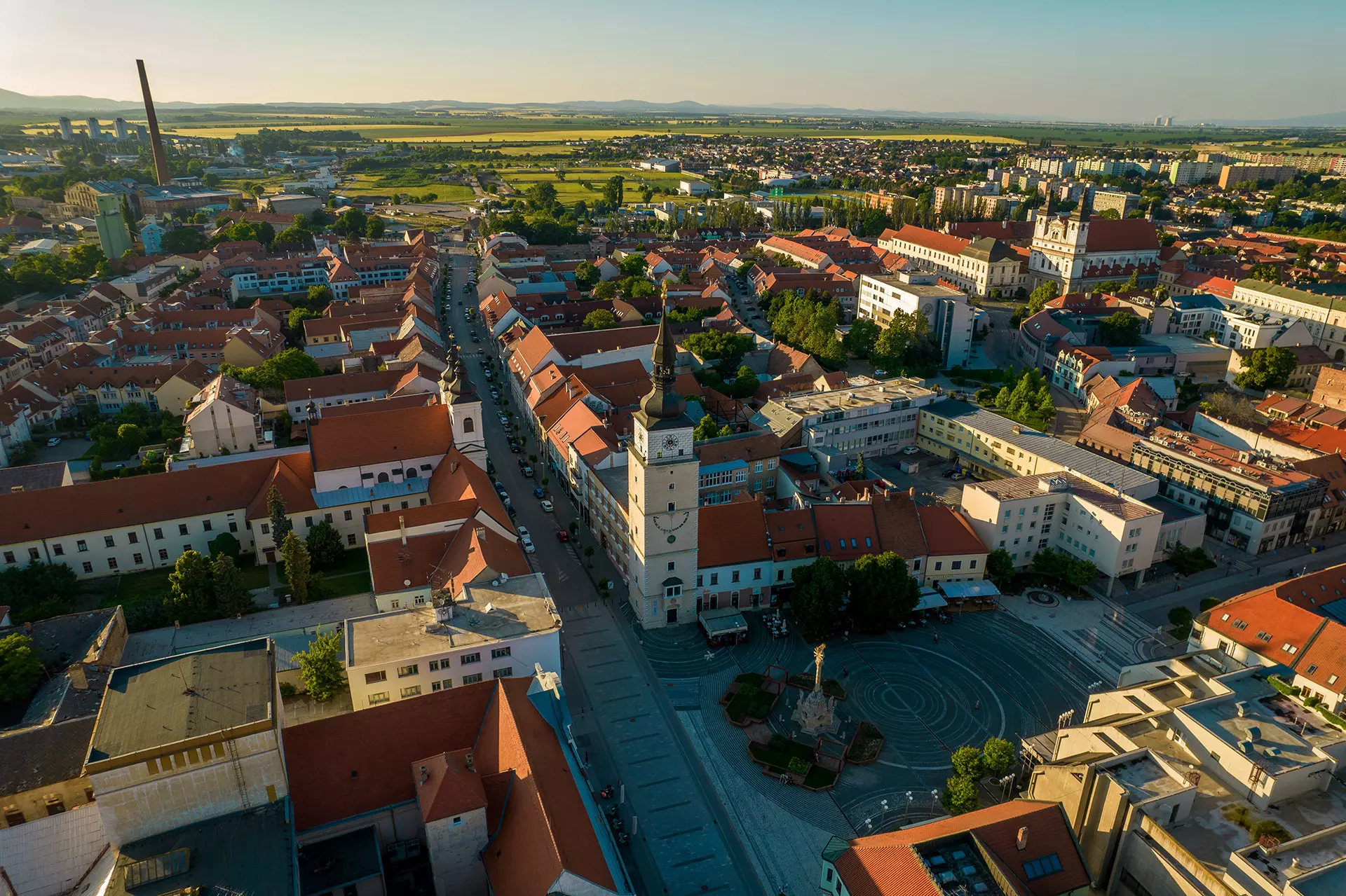 Trnava Mestská veža, letecký pohľad